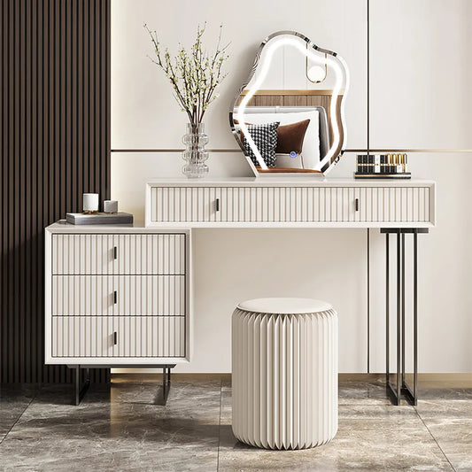 39'' Memorable Modern Makeup Vanity