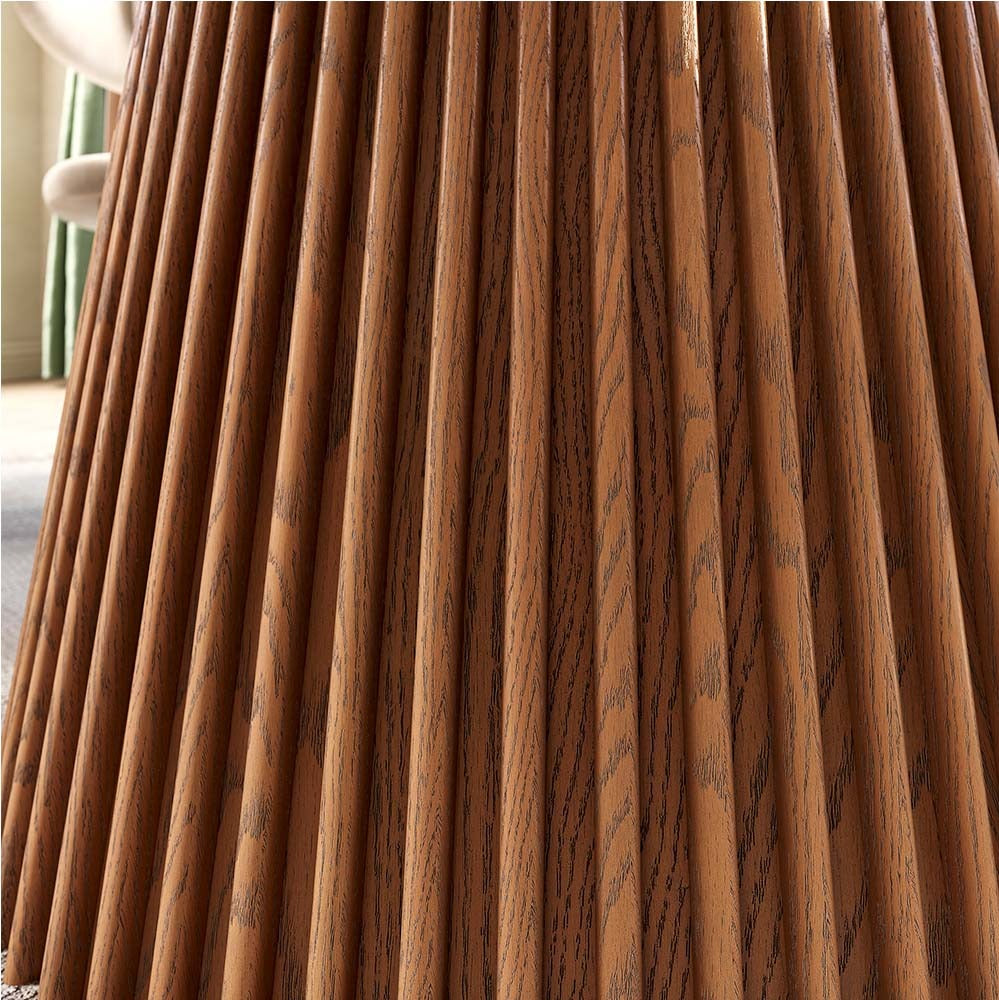 Close-up of the vertical fluting on the pedestal base
