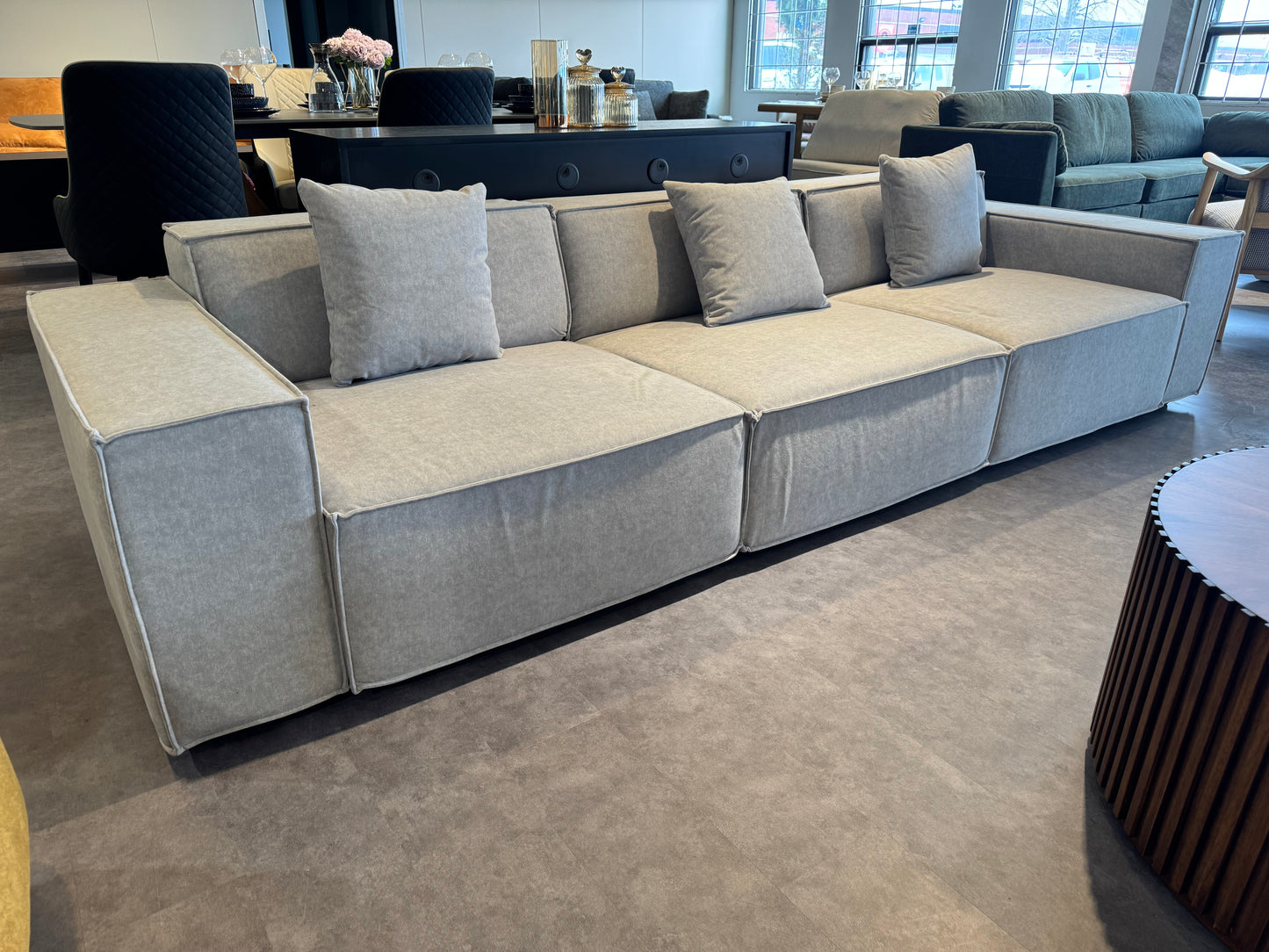 Barrett - 115.75’’ Minimalist Modular Sofa